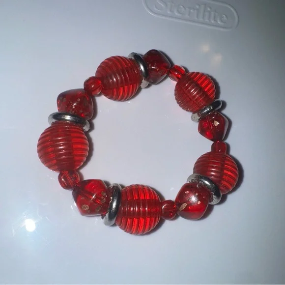 Stretch Bracelet Beaded  Red  Striped Chunky Slip On * Fashion Jewely - Picture 2 of 4